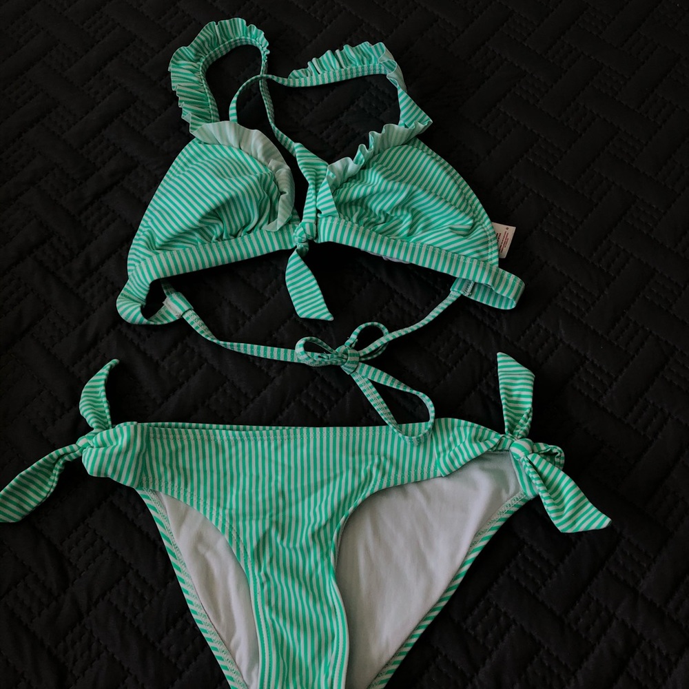 Swimsuit - Picture 1 of 3